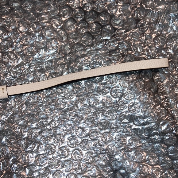 Kate Spade Pink Wristlet - Picture 4 of 13